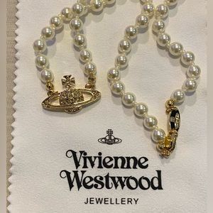 Vivienne Westwood Gold Bas Relief Pearl Necklace